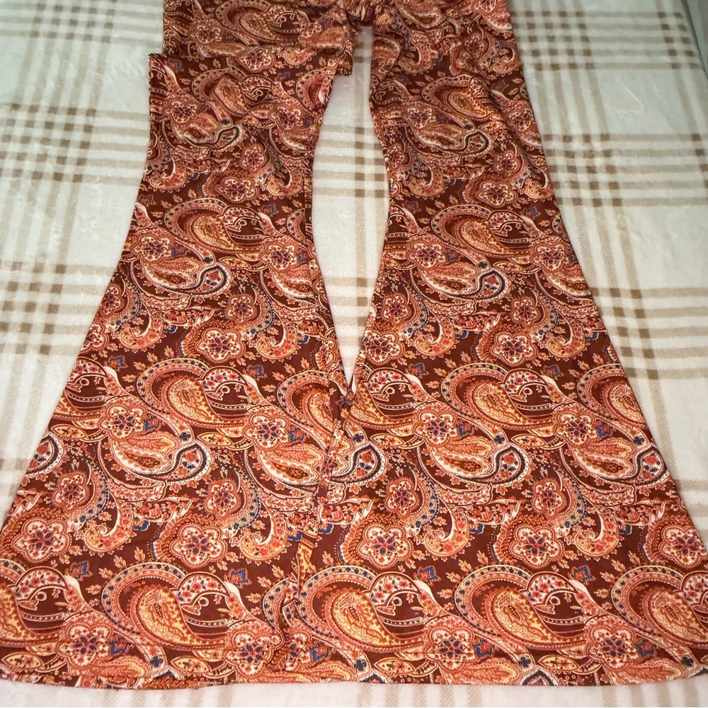 Natural Life Flare Pants Women’s Size XL Red Orange Paisley Print - Picture 5 of 13